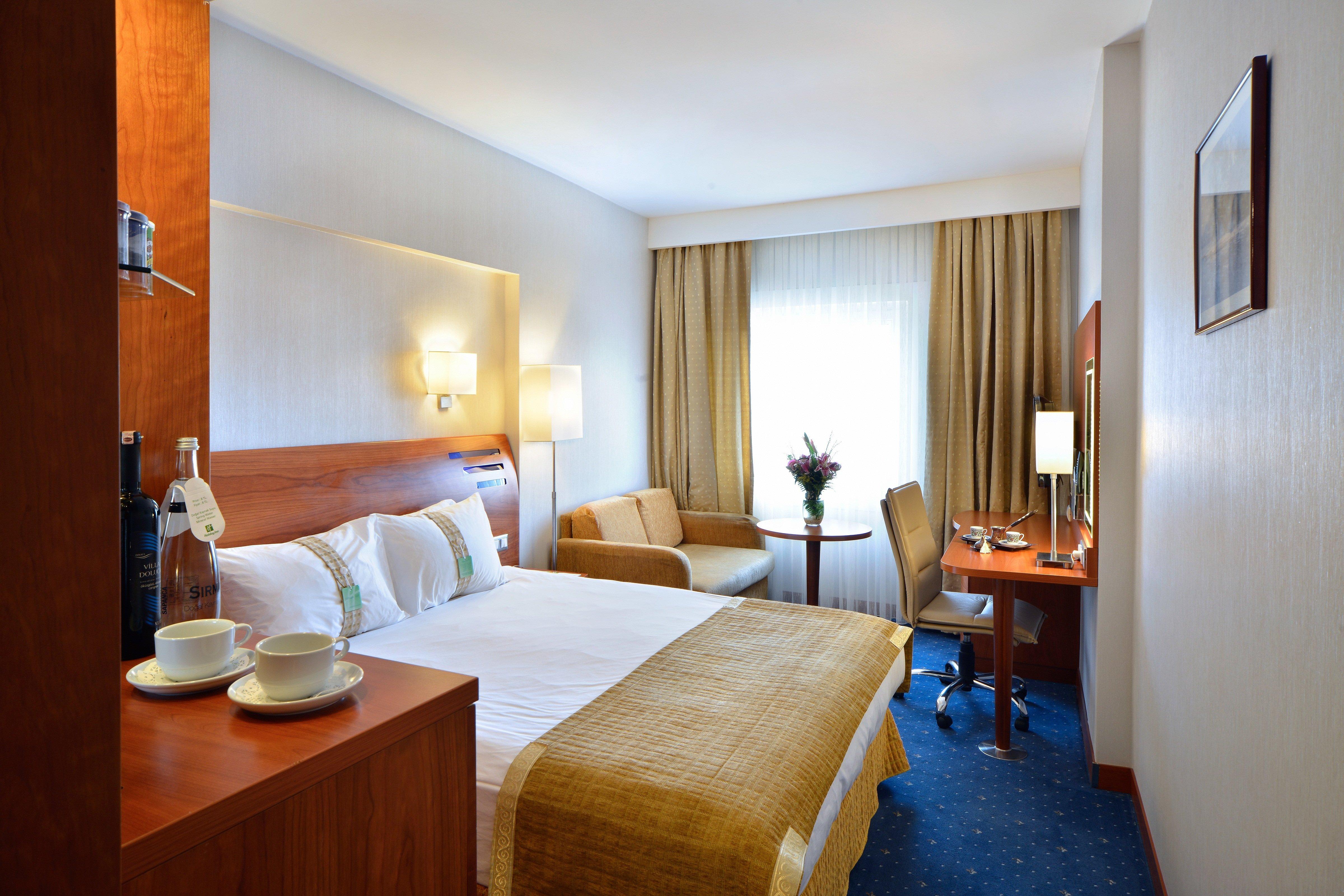 Holiday Inn Istanbul City By Ihg Εξωτερικό φωτογραφία A room at the hotel