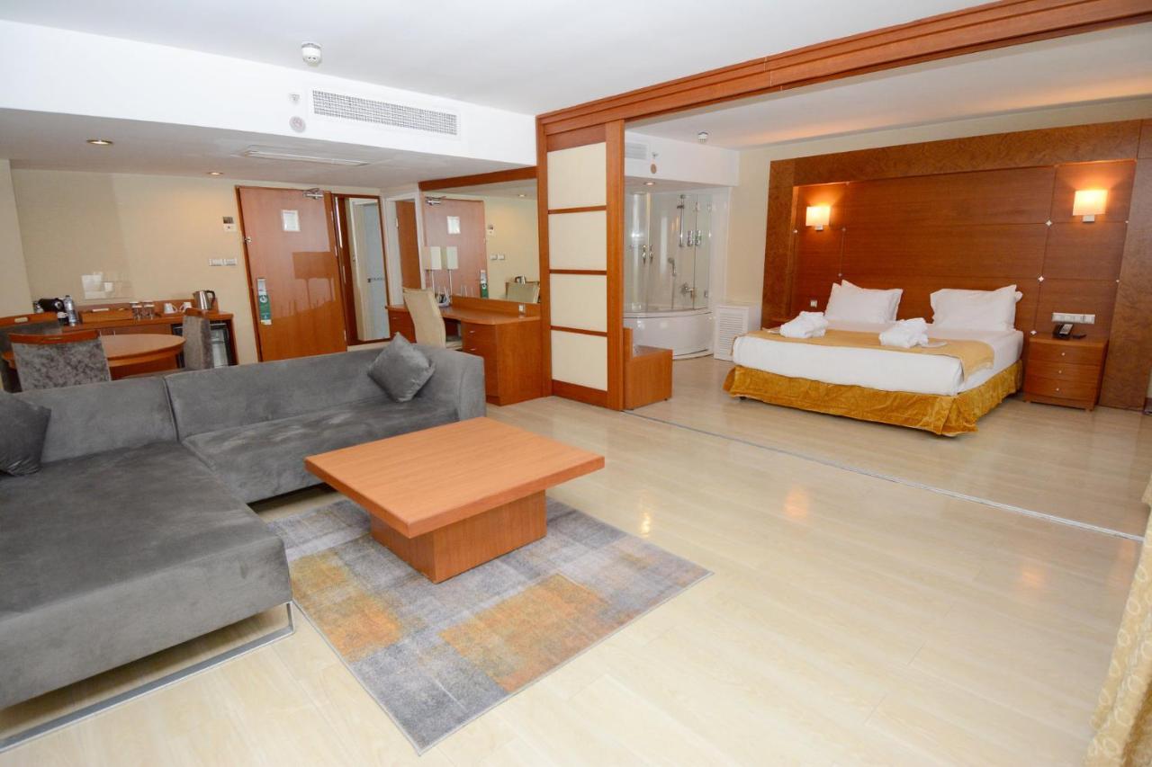 Holiday Inn Istanbul City By Ihg Εξωτερικό φωτογραφία Suite