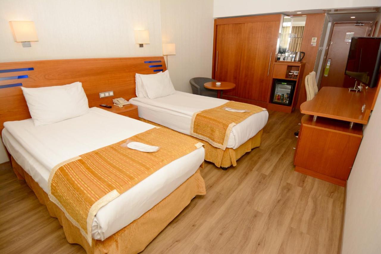 Holiday Inn Istanbul City By Ihg Εξωτερικό φωτογραφία A room at the hotel